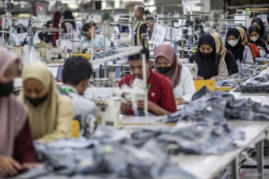 Ekonom: Kunci capai target pendapatan dengan perbaiki struktur ekonomi