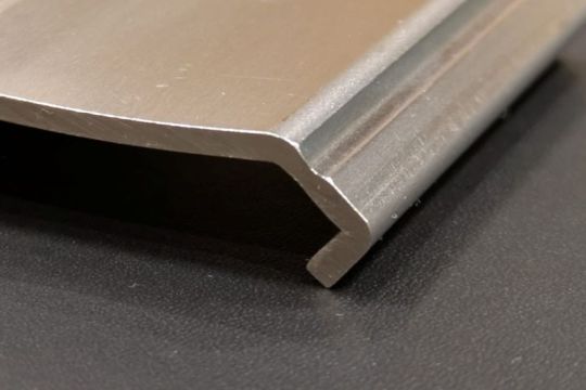 NIPPON KINZOKU Memulai Ekspansi &ldquo;Produk Ramah Lingkungan&rdquo; Secara Menyeluruh Dengan Menggunakan Teknologi Pembentukan Logam Komposit yang Inovatif Berdasarkan &ldquo;Fine Profile&rdquo;