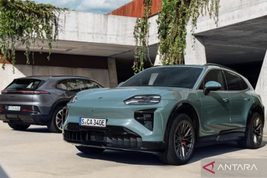 Porsche akan perkenalkan Cayenne listrik bertenaga 1.156 hp