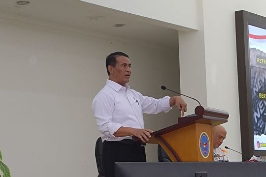 Mentan sebut hilirisasi sawit dan kelapa tekan impor energi nasional