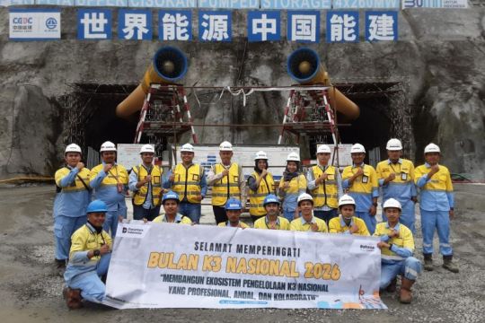 Dirut Dahana Kunjungi Proyek PLTA Upper Cisokan, Tegaskan Komitmen K3 dan Mutu Kerja