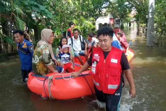 Banjir di Kabupaten Serang masih rendam empat kecamatan