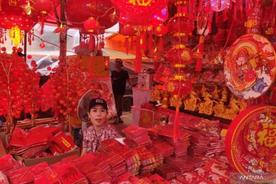 DKI kemarin, Pergub efisiensi energi lalu murid SD tenggelam di waduk