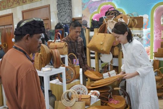 UMKM Pertamina bukukan penjualan Rp1,9 miliar saat pembukaan&nbsp;Inacraft