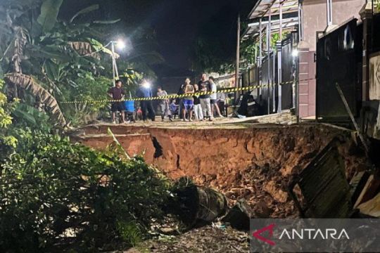 BPBD Samarinda mitigasi-identifikasi dua rumah terdampak longsor