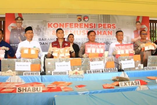 Bareskrim dan Polda NTB kerjasama investigasi kasus eks Kapolres Bima