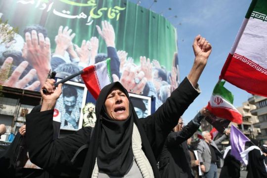 Iran tunda pemilihan pemimpin tertinggi dengan alasan keamanan