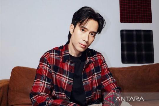 Penyanyi dan penulis lagu Vidi Aldiano meninggal dunia