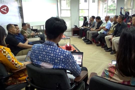 OJK Sultra buka posko aduan korban investasi ilegal AMG Pantheon