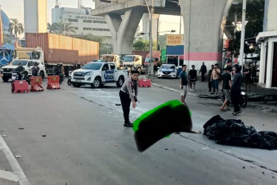 Polisi dalami tewasnya pengemudi ojek daring dalam kecelakaan di Jakut