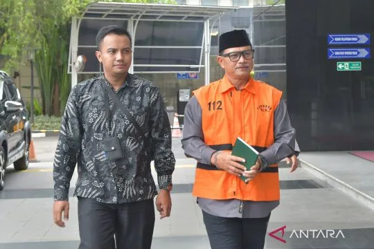 KPK panggil Sekretaris DPRD hingga eks Kadis Kota Madiun sebagai saksi