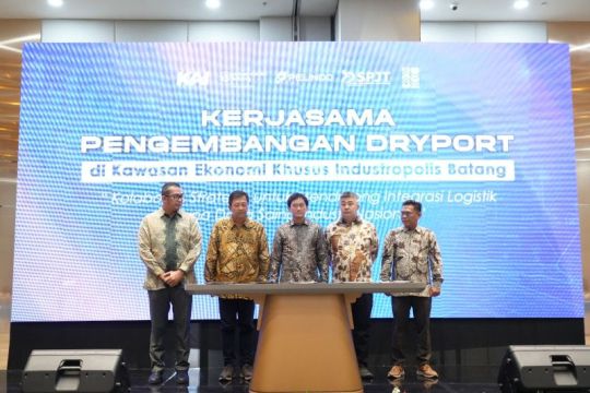 KAI Dorong Lompatan Logistik Nasional, Perkuat Integrasi Rel melalui Dryport KEK Industropolis Batang