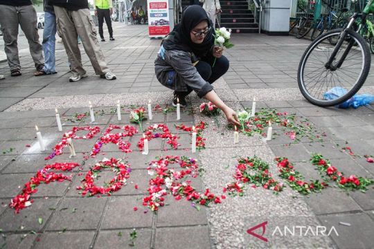 Tak semestinya nestapa kereta malam Jakarta-Bekasi itu terjadi