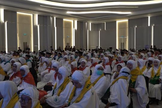 9.320 Jemaah Haji DIY dan Kedu berangkat dari Embarkasi YIA