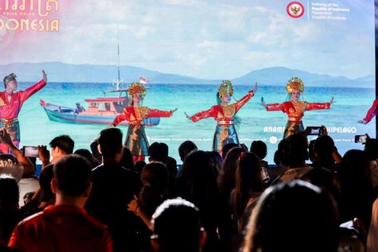 RI-Kamboja perkuat persahabatan, diplomasi budaya lewat Phsaar Reatrei