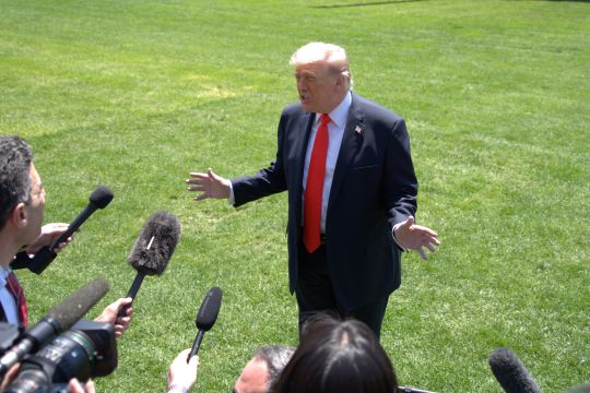 Trump: Angkatan Laut AS "rampas minyak" Iran, ini bisnis menguntungkan