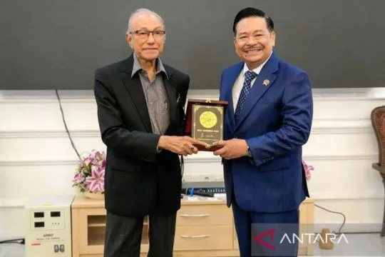 Wamenko Otto: Perkuat aspek hukum dalam manfaatkan kekayaan alam