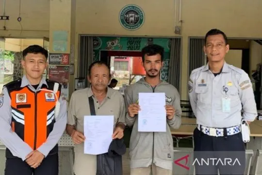 48 orang terlantar akibat tertipu janji kerja dipulangkan dari Jambi 