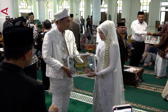 22 Pasangan ikuti program "nikah bareng" di Kota Padang
