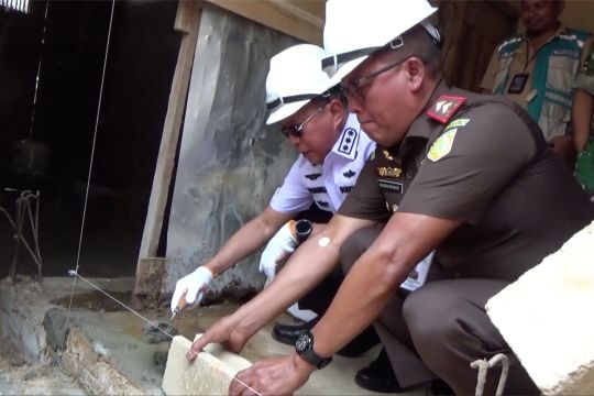 Kejati Sultra dan Baznas luncurkan program Gotong Royong Bedah Rumah