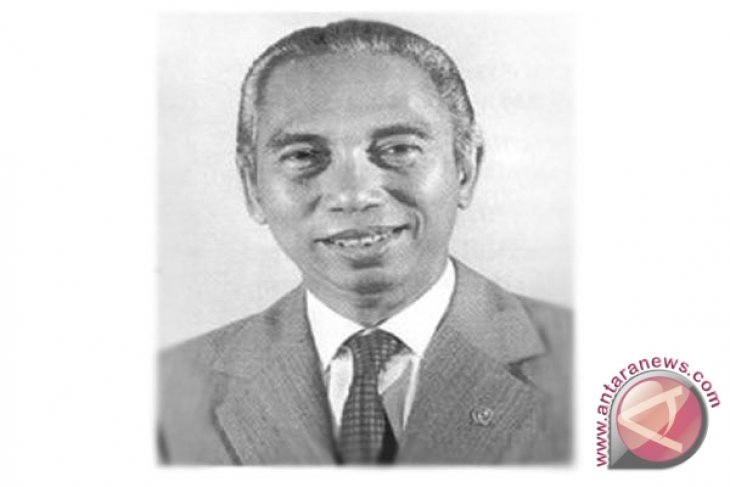 Artikel - Jurnalis sekaligus diplomat dan politisi ulung bernama Adam Malik