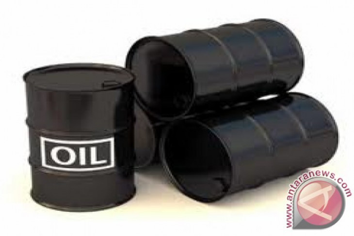 Dipicu kekhawatiran sanksi Iran, harga minyak kembali naik tertinggi sejak juli