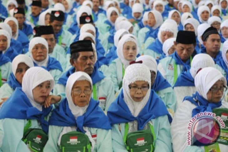 Jamaah Calon Haji Kalbar Mulai Diberangkatkan Ke Batam