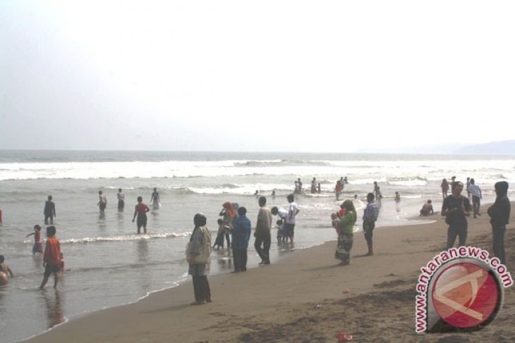Bekasi Garap Wisata Bahari Dua Kecamatan