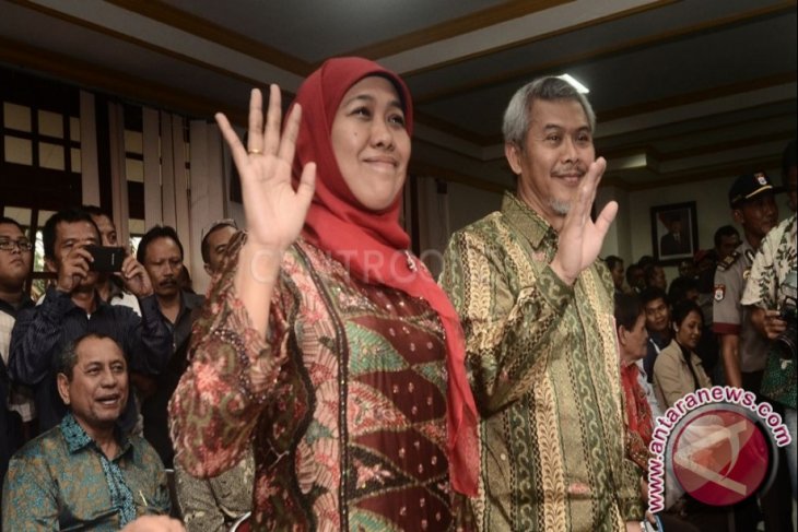 Khofifah minta Mendagri batalkan pelantikan Soekarwo
