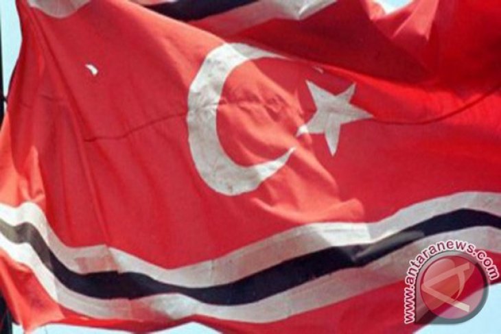 Polisi usut pengibaran bendera bulan bintang di Banda Aceh