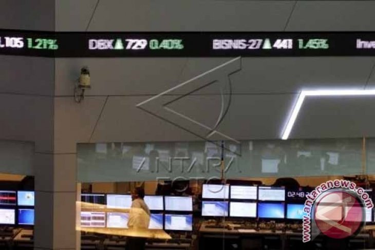 IHSG Selasa Dibuka Terkoreksi 11,10 Poin