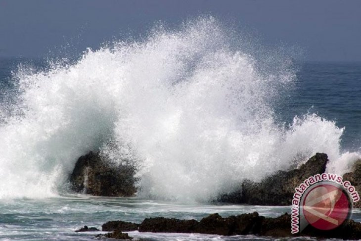 Ratusan Warga Gorontalo Mengungsi Akibat Informasi Tsunami