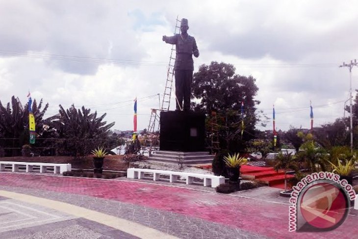 Patung Soekarno Usai Dibangun