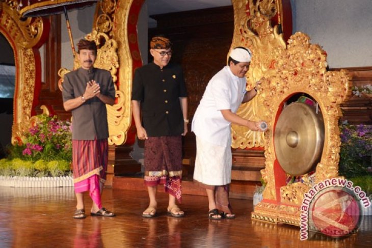 Wagub Bali Buka