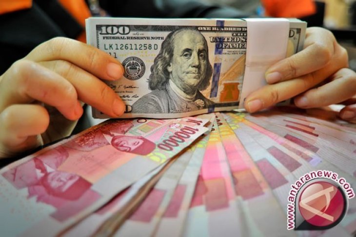 Rupiah depreciates to Rp14,296 per dollar on Wednesday's closing