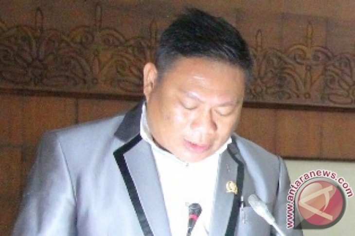 Tingkatkan PAD lewat Perbaruan Perda