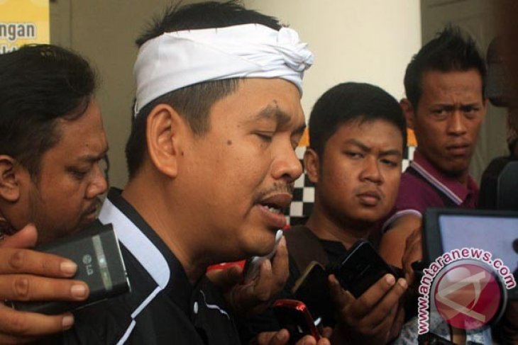 Dedi Mulyadi Tanggapi Positif Kemunculan Aa Gym