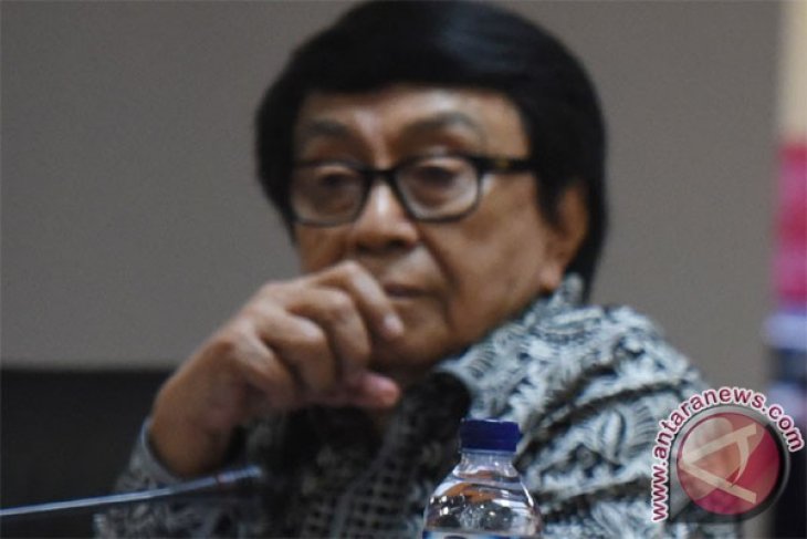 Government should be careful to ratify international free trade agreement