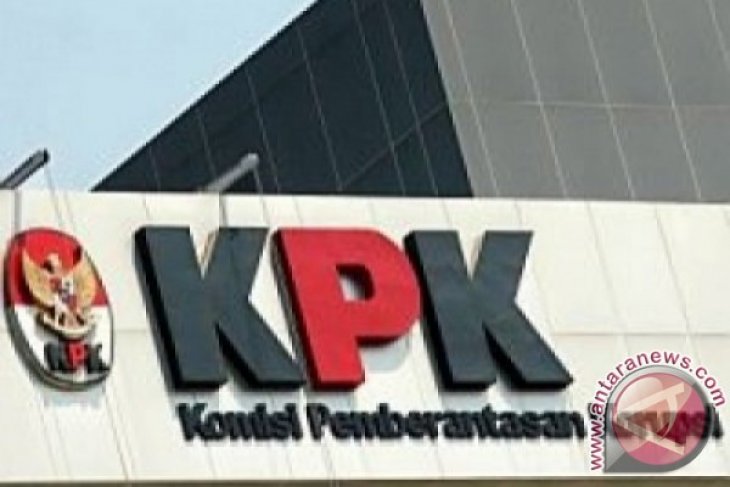 KPK panggil tiga saksi suap dana hibah Kemenpora ke KONI