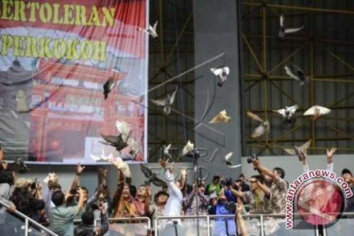 Toleransi umat beragama di Indonesia lebih tinggi daripada negara Malaysia