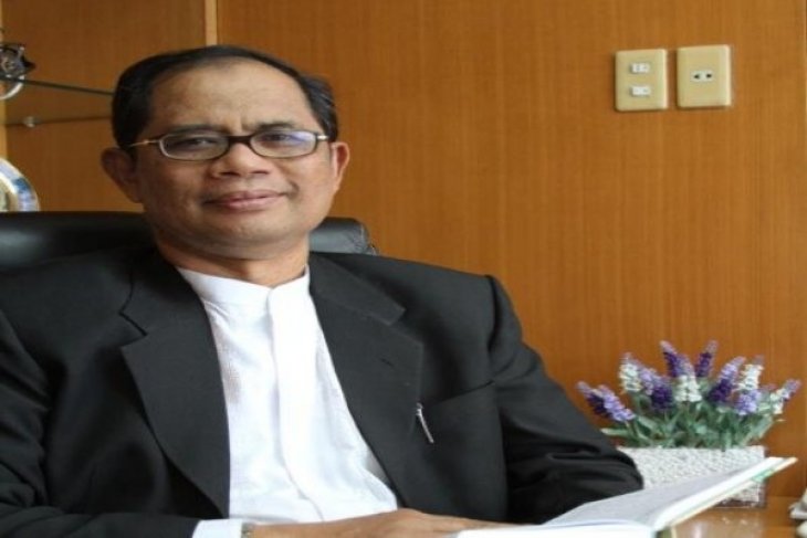 Bang Jablai, Penjahit Keliling Roda Tiga Nan Perkasa