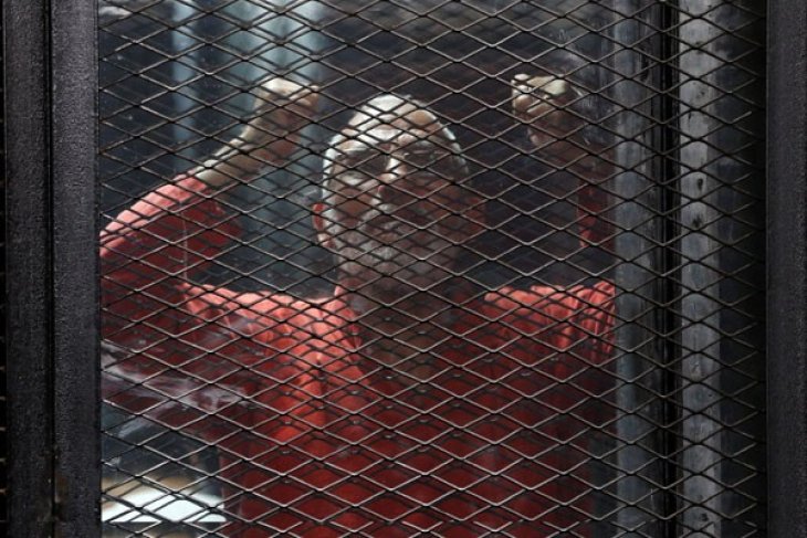 Mesir perintahkan pengadilan ulang atas pemimpin Ikhwanul Muslim