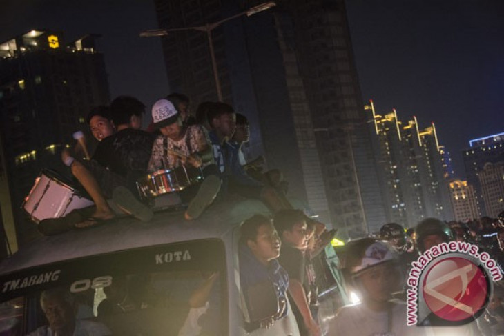 Polri ingatkan takbir keliling tidak di atap kendaraan