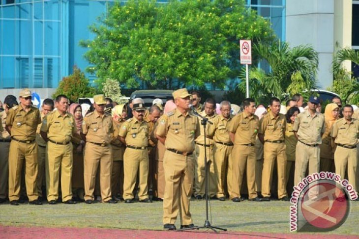 Pemkot Bekasi dituntut bekerja keras tutupi defisit