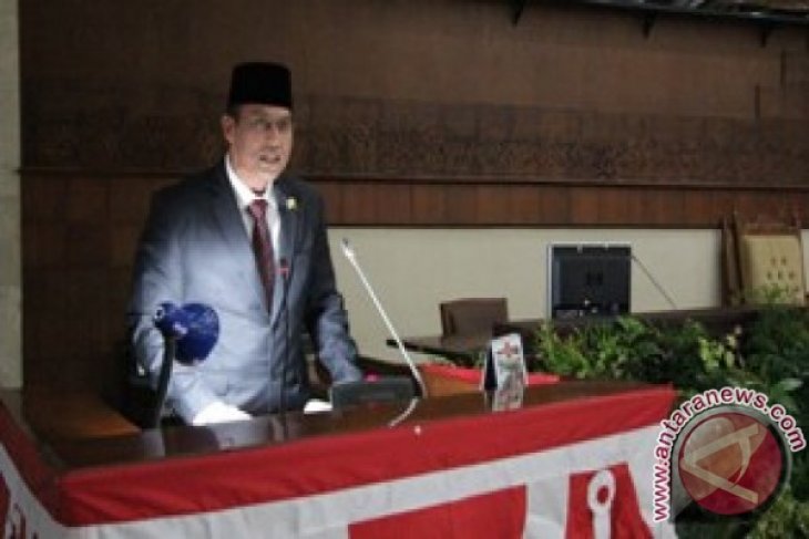 Pansus Evaluasi LKPj Gubernur Tahun Anggaran 2015