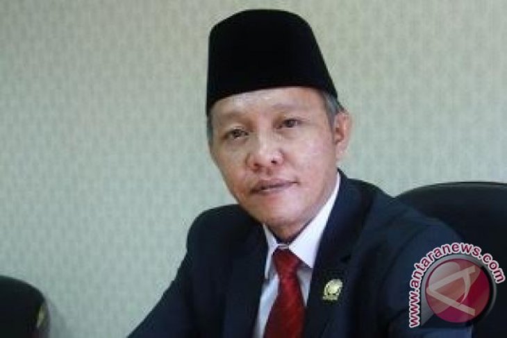 Tuntut Perusahaan Penabrak Jembatan Dondang