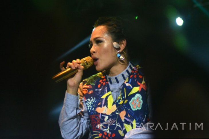 Andien rilis video musik lagu