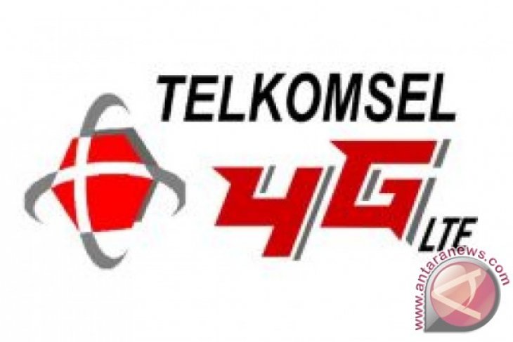 Telecommunications operator admits limiting access to social media