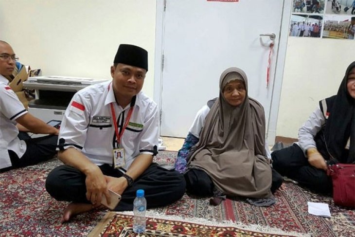 Laporan dari Mekkah - Jamaah hilang paspor bisa diganti SPLP