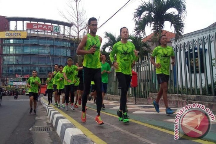 Bima Arya Uji Lintasan Lari Pedestrian KRB